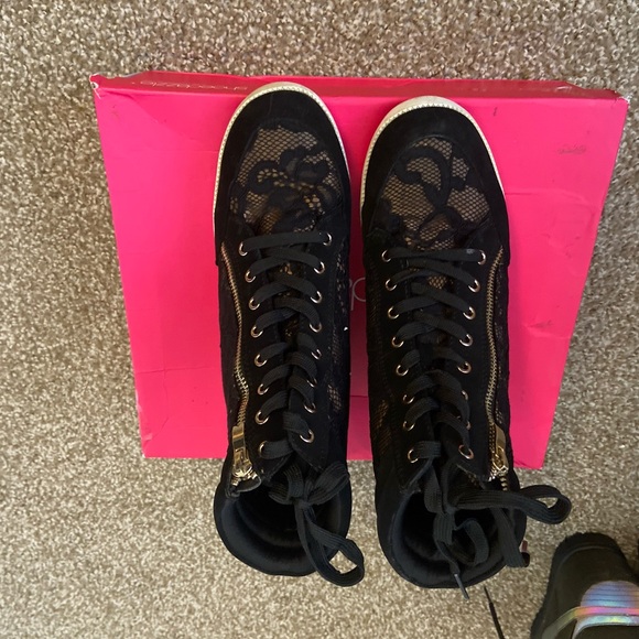 Black Lace High-Top Wedge Sneakers - Picture 3 of 5